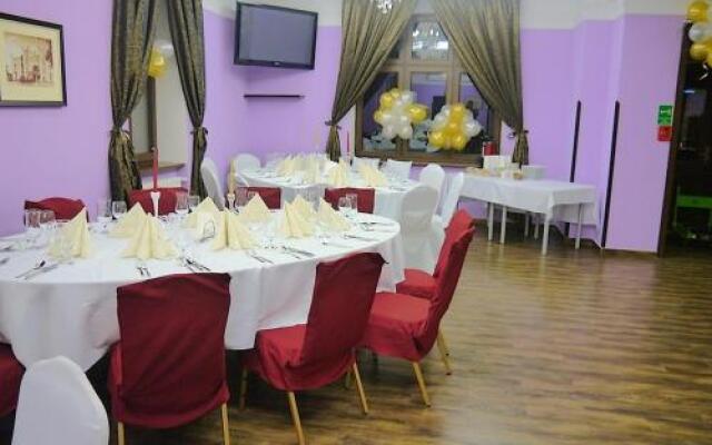 Hotel. Stacja nad Kwisą