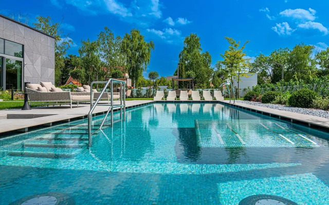 REED Boutique HOTEL & BISTRO