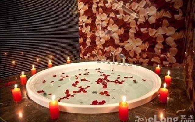 Suzhou Yilai Hotel – People – Suzhou