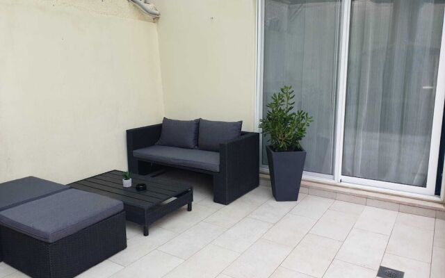 Apartment Blue Dream