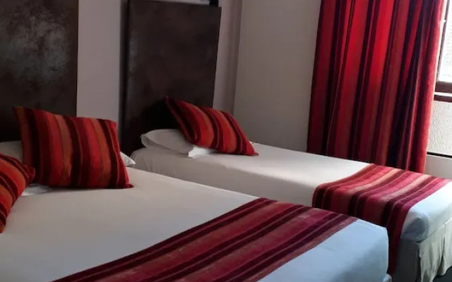 Le Merle Blanc Hôtel