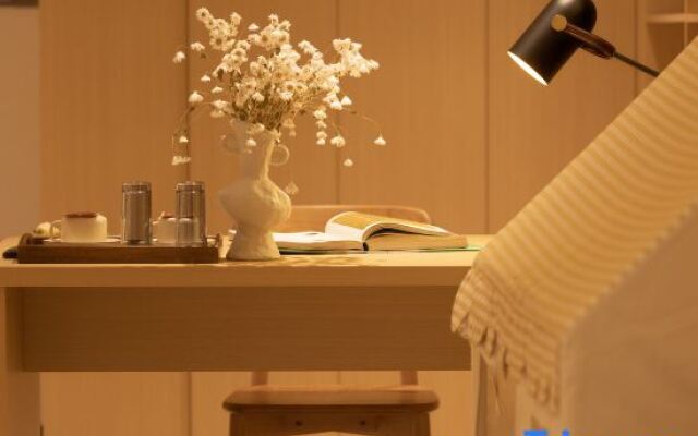 Forest Valley Mountain B&B (Wanfeng Forest Scenic Area)