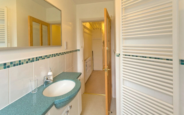 Poplar House Serviced Apartments