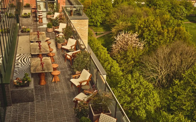 Luxury Urban Hideaway