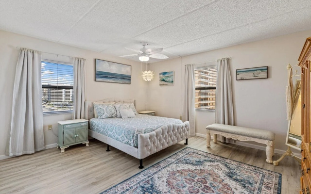 Ocean Terrace Club 601