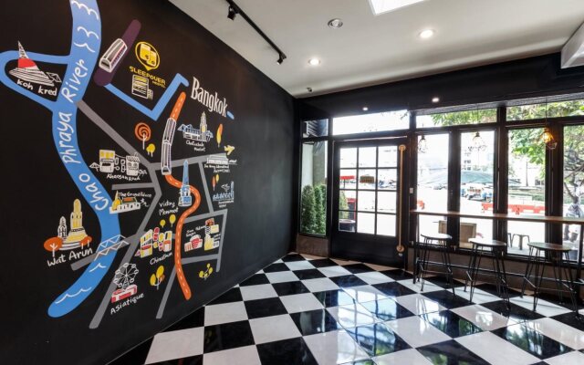 Sleepover Hostel Bangkok