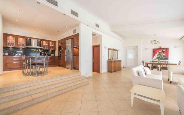 Anavissos 3bdr Seaview Beachhouse with Bbq
