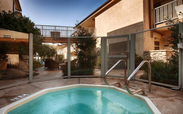 Best Western Plus Beach View Lodge Carlsbad