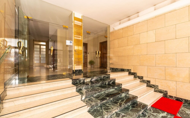 Cit Turin Flat with Panoramic Balcony