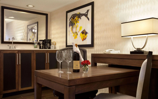Embassy Suites by Hilton Napa Valley