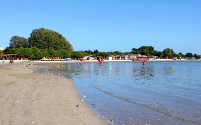 Family friendly house with a swimming pool Pomer, Medulin - 19050