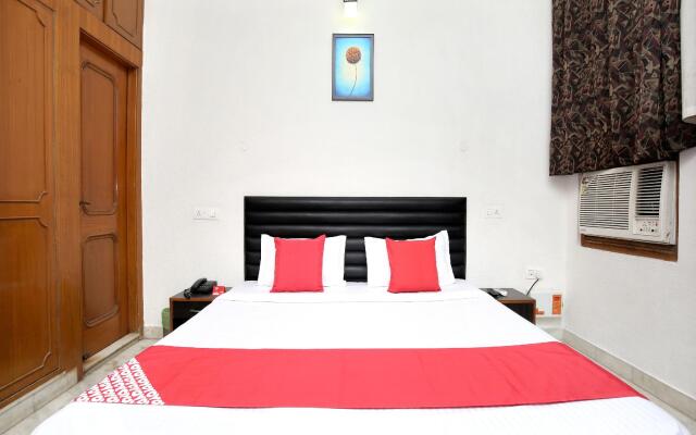 OYO 16960 Atithi Residency