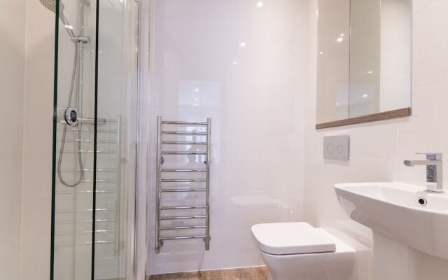 Town or Country-Canute Studio