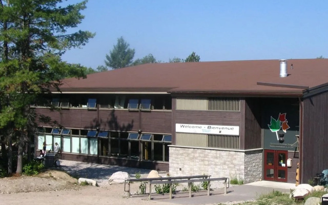 The Canadian Ecology Centre