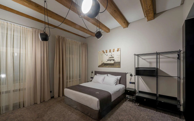 Отель Art Artagonist