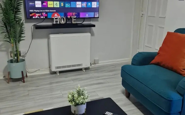 Birmingham City Apartment
