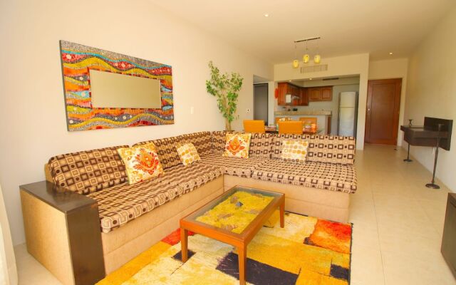 Luna Maya? Beautiful 2BR Beach Condo By Select