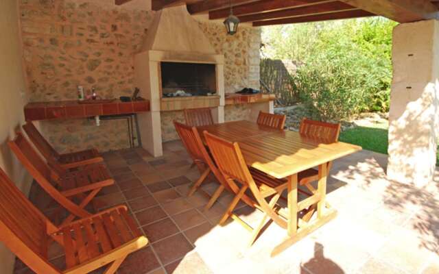 Restored Country House in Búger With Private Pool, Lovely Garden and Fruit Trees