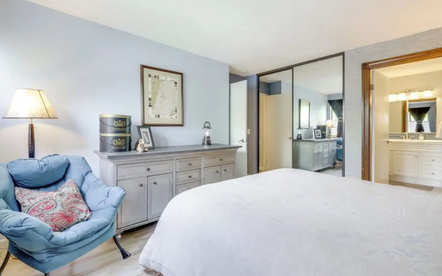 Private Patio & Workspace: Quiet Sonoma Condo!