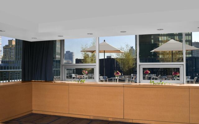 Отель DoubleTree by Hilton Metropolitan - New York City