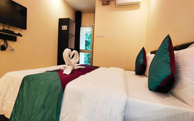 The Greenstar Inn Premium