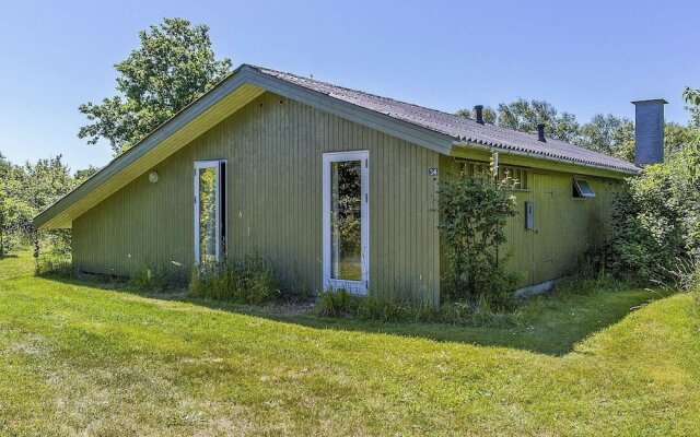 Secluded Holiday Home In Jutland With Beach Nearby