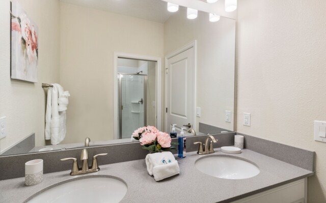 8931 SD - Pet-friendly 5BR Retreat: Private Pool