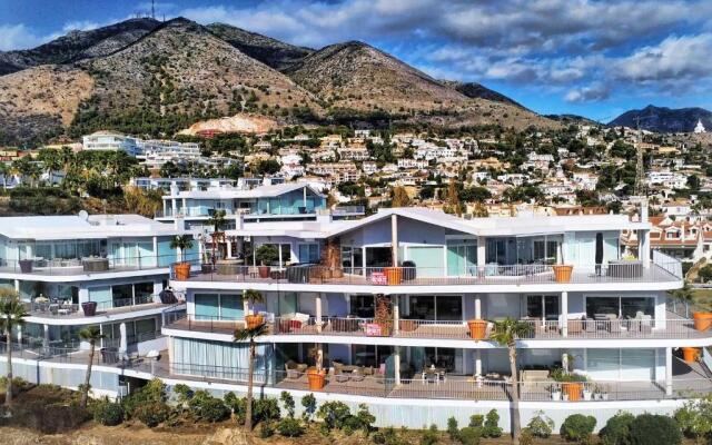 Luxus Apartment With Sea Views 40M2 Terrace