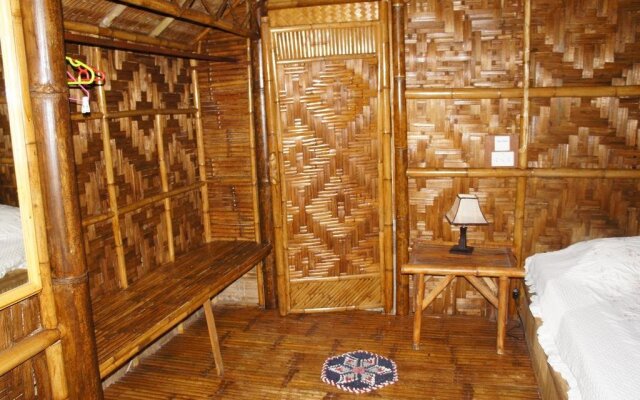 Lazy Hut