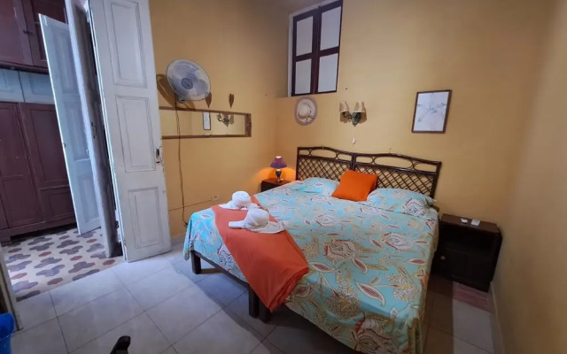 Casa Miriam Hostal Colonial