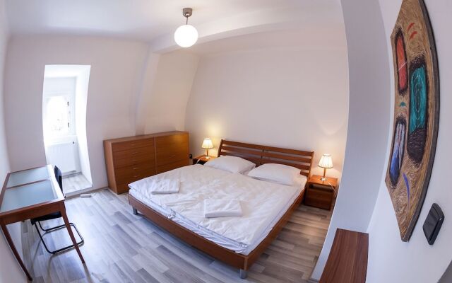 Apartment under Prague Eiffel Tower