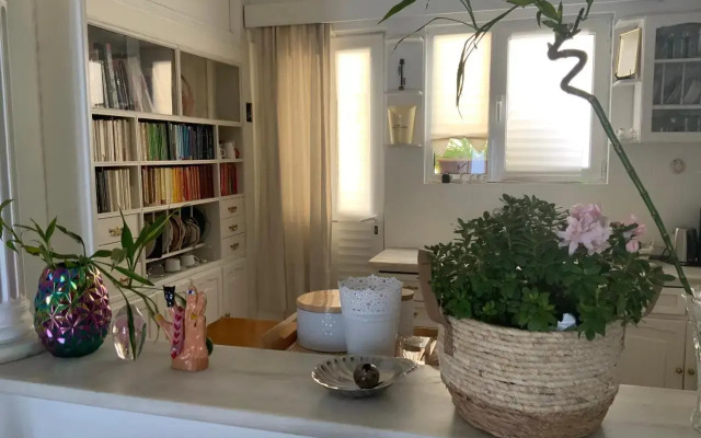 150m² Live/Work Unique&Sunlit Space in Athens