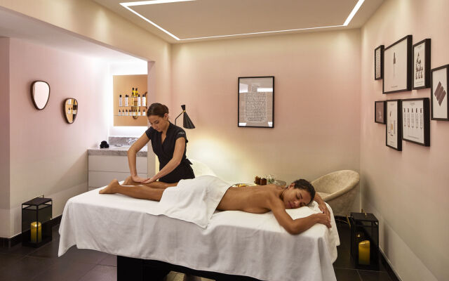 Le Roch Hotel & Spa