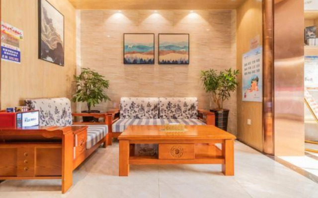 Pai Hotel (Tianjin Binguan Subway Station Municipal Government)