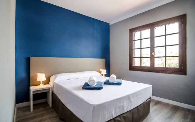 Aparthotel Nelva Resort