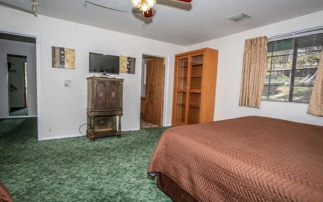 Family Fun Inn #1256