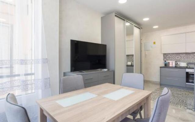 Dream House Rooms Malaga - Habitacion En El Apartemento