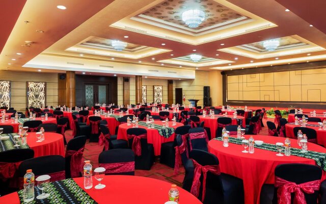 Best Western Kindai Hotel