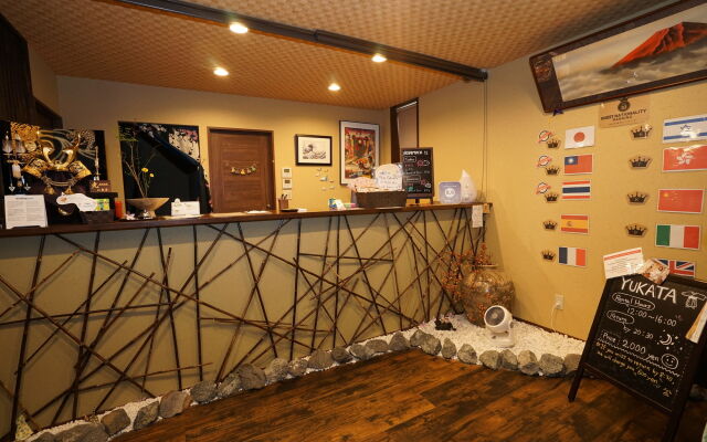 Guest House Ouka - Hostel
