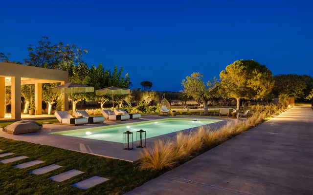 The Attican Villa & Estate