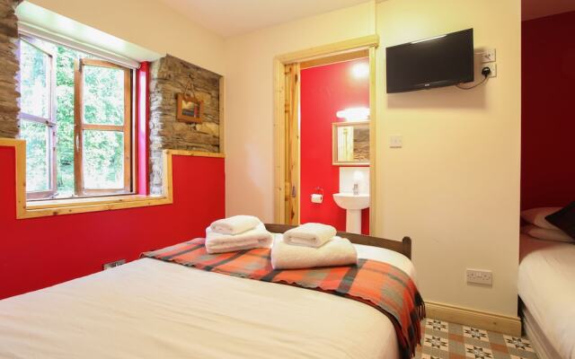 Moville Boutique Hostel