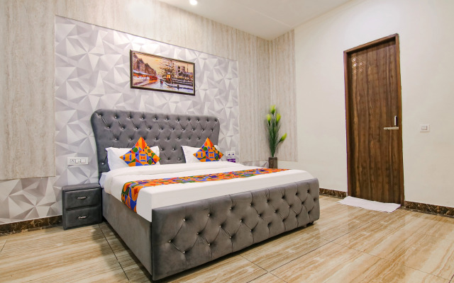 FabHotel Sky Lark Farm