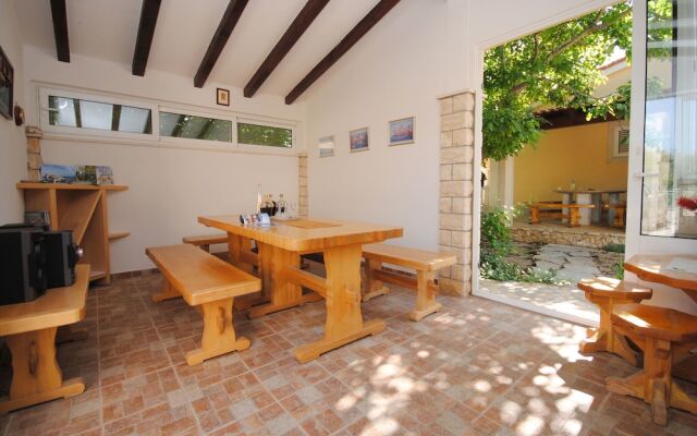 House Maria