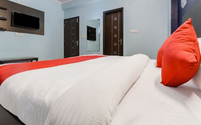 OYO Flagship 30504 PR Residency