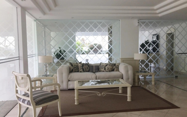 Playa Mansa Parada 8