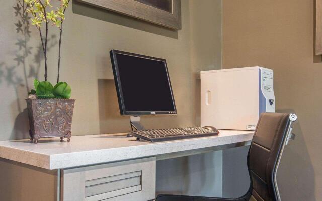 Quality Inn Ontario Airport Convention Center