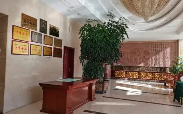 Pearl Spring Hotel
