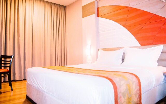 The Golden Bay Hotel Batam