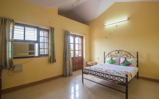 OYO 17131 Home Spacious 2BHK Dona Paula