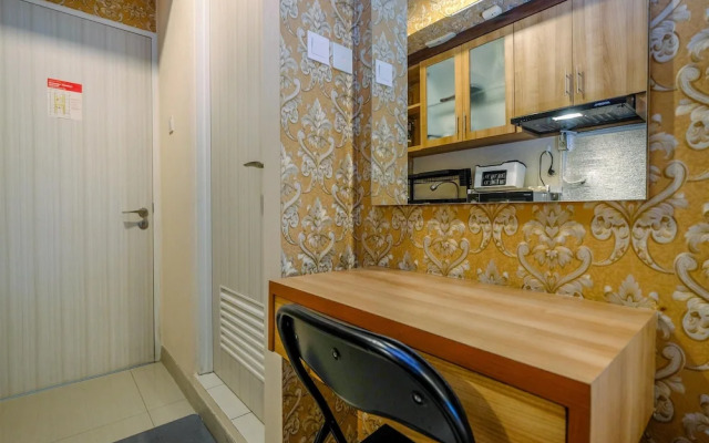 Comfy and Simply Studio Room at Grand Kamala Lagoon Apartment